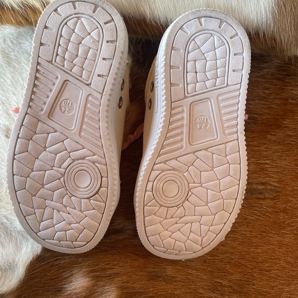 Sparkly White and Pink Kids Sneakers - Picture 5 of 8